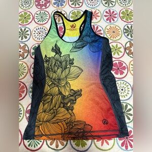 🩷 🏃🏻‍♀️ InkNBurn Rainbow Lotus Racerback tank Size Small